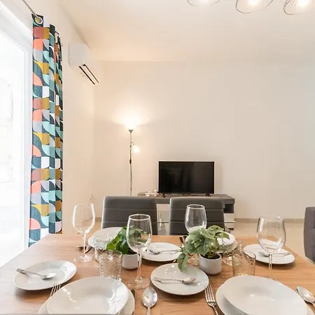 Tempo In St Pauls * San Pawl il-Baħar