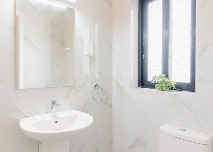 Tempo In St Pauls Apartment *