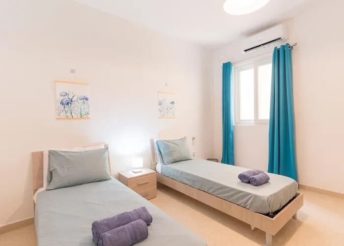 Tempo In St Pauls Apartment